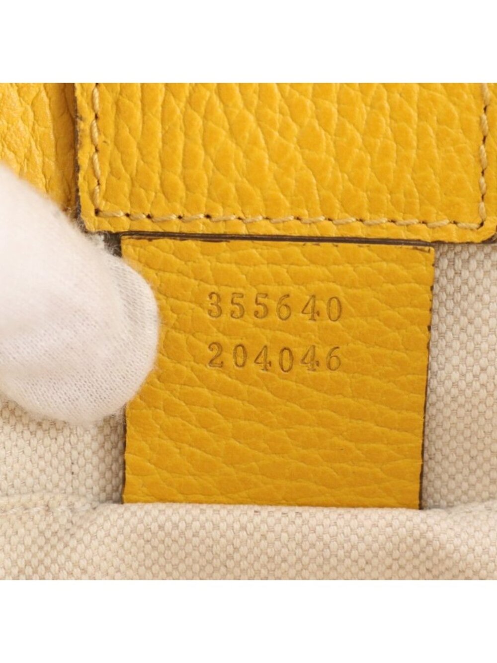 Gucci Swing Leather Handbag Tote - Picture 9 of 9